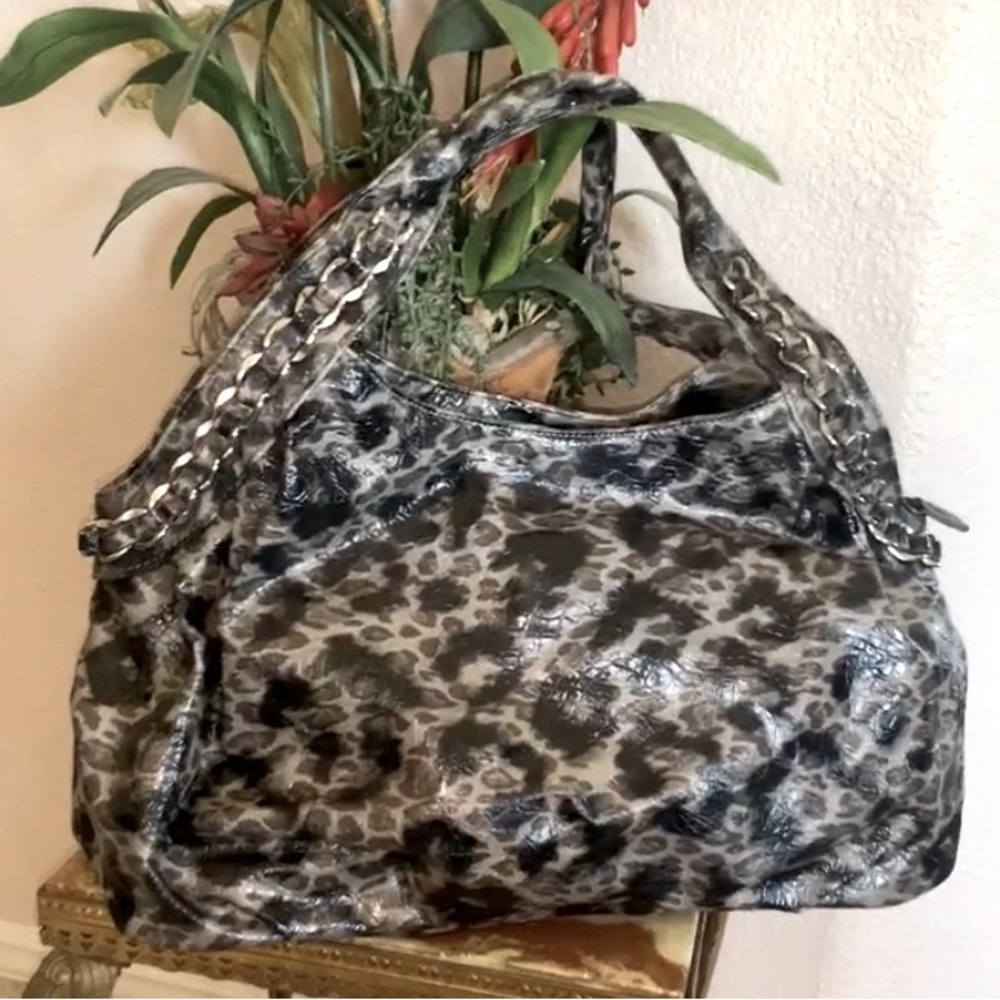 ALDO black/grey leopard bag, top handles, chains. faux leather, zip, pocket. EUC - Picture 3 of 17